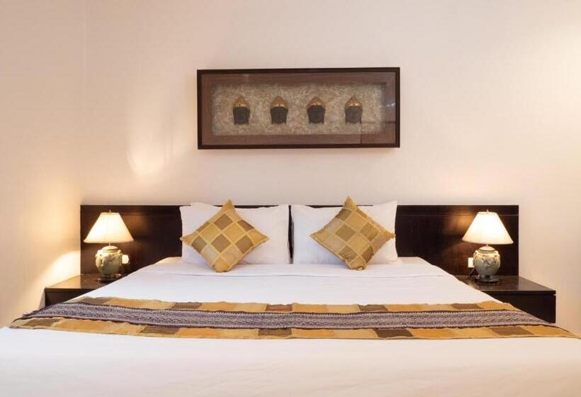 ویلای لوکس 1 خوابه, Isara Nai Yang Resort