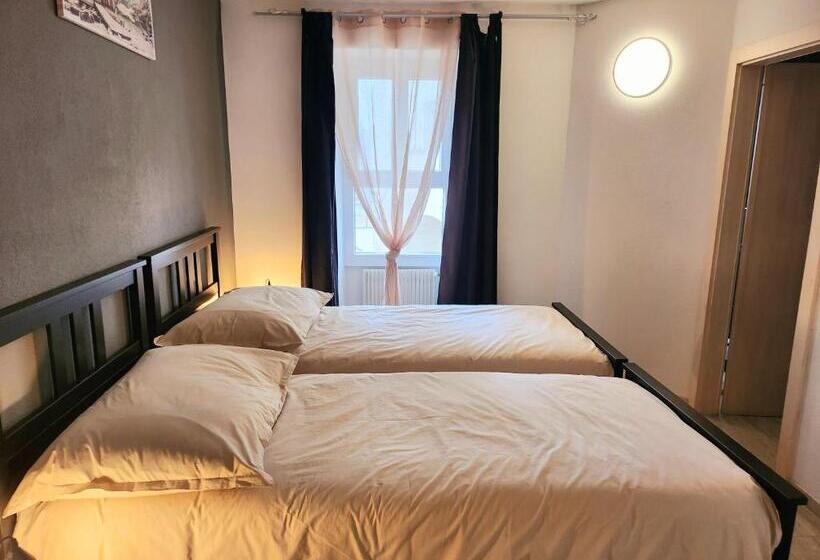 Номер Стандарт, Auberge De L’union