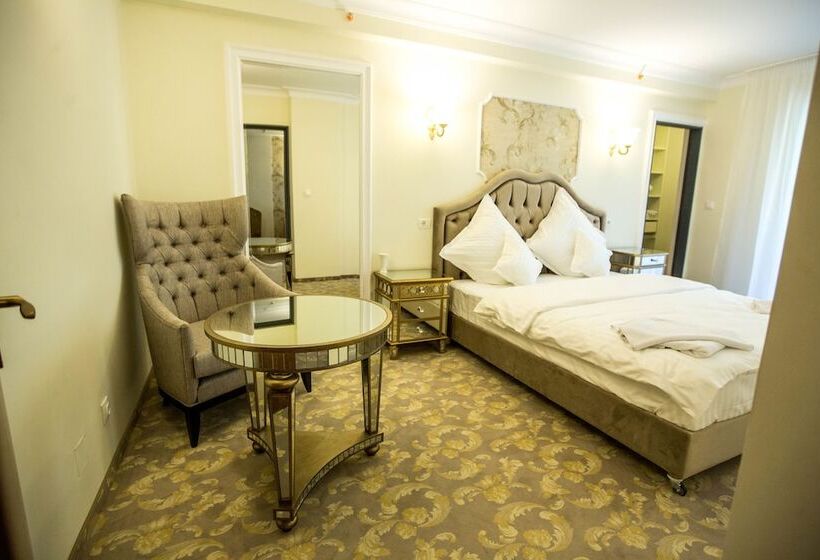 جناح عائلي, Grand Hotel Minerva Resort & Spa