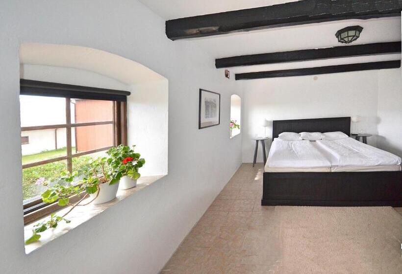 Номер Стандарт, Gårdshotellet
