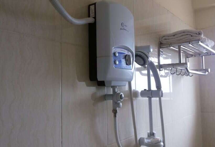 اتاق لوکس, Good News