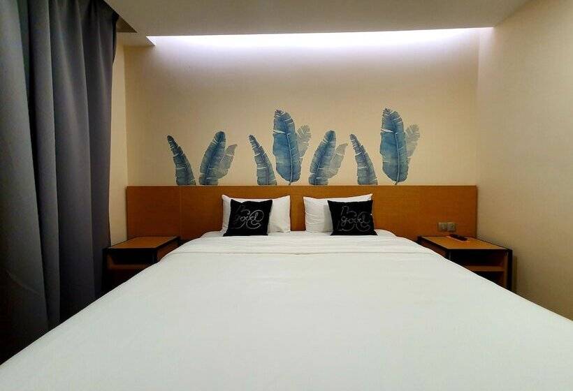 Quarto Deluxe, Qlio