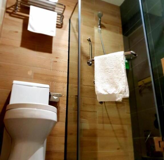 Quarto Superior Cama King, Qlio