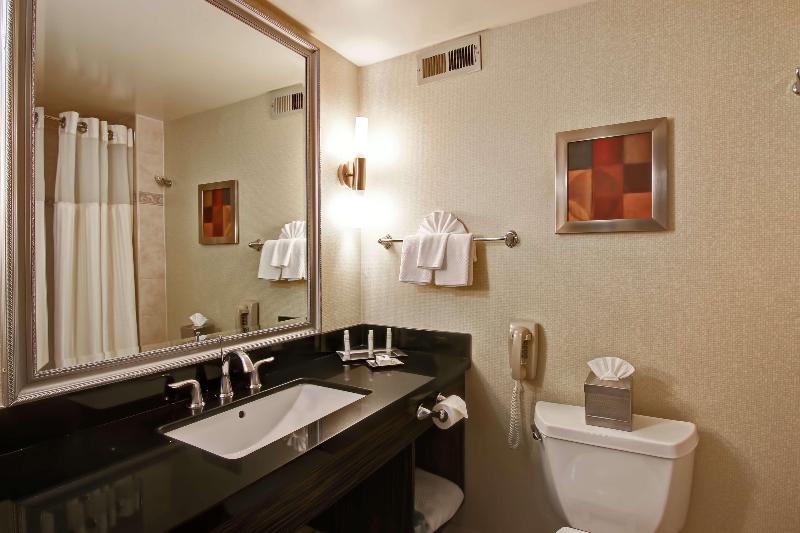 Люкс Адаптированный для Инвалидов, Candlewood Suites Eau Claire I 94, An Ihg