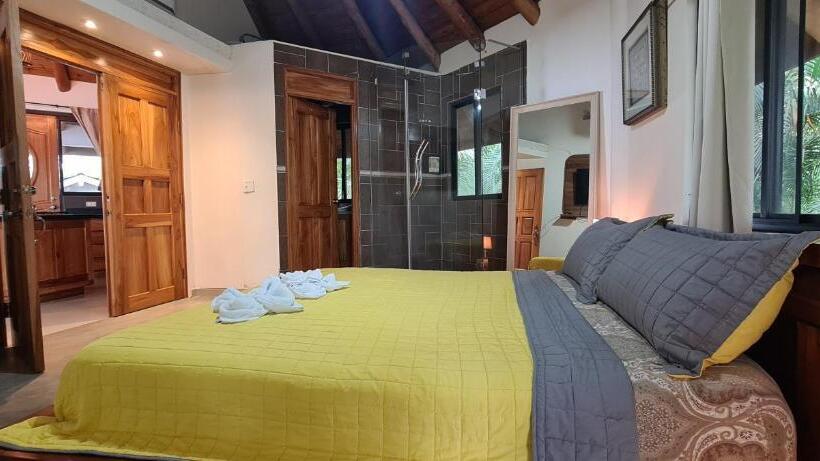 디럭스 주니어 스위트, Vista Coiba Villas & Restaurant