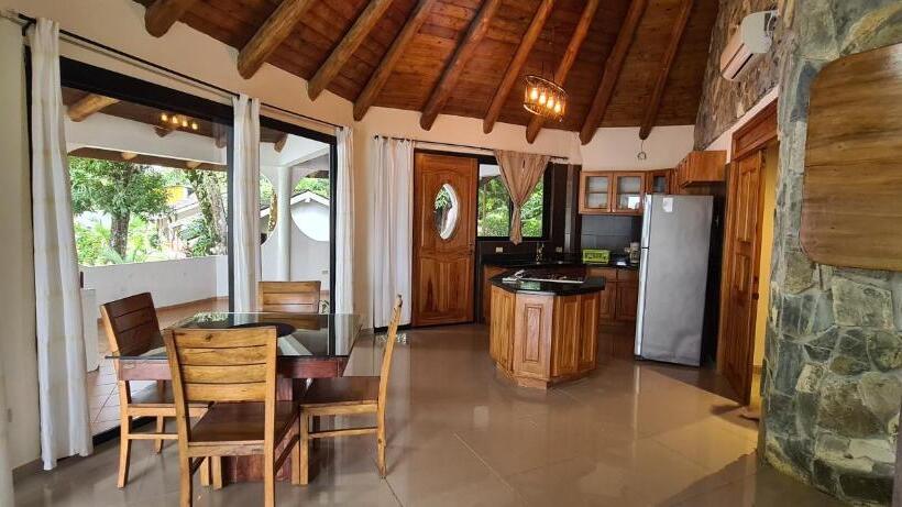 디럭스 주니어 스위트, Vista Coiba Villas & Restaurant