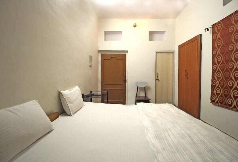 اتاق اکونومی, Vacation