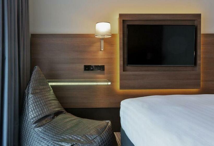 标准间, Moxy Amsterdam Houthavens