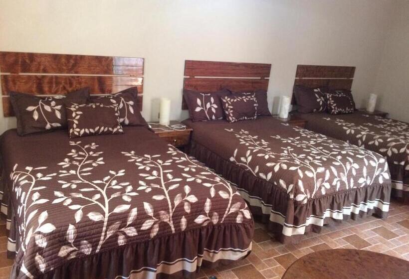 Номер Стандарт Трехместный, Casa Amelia Hotel Boutique