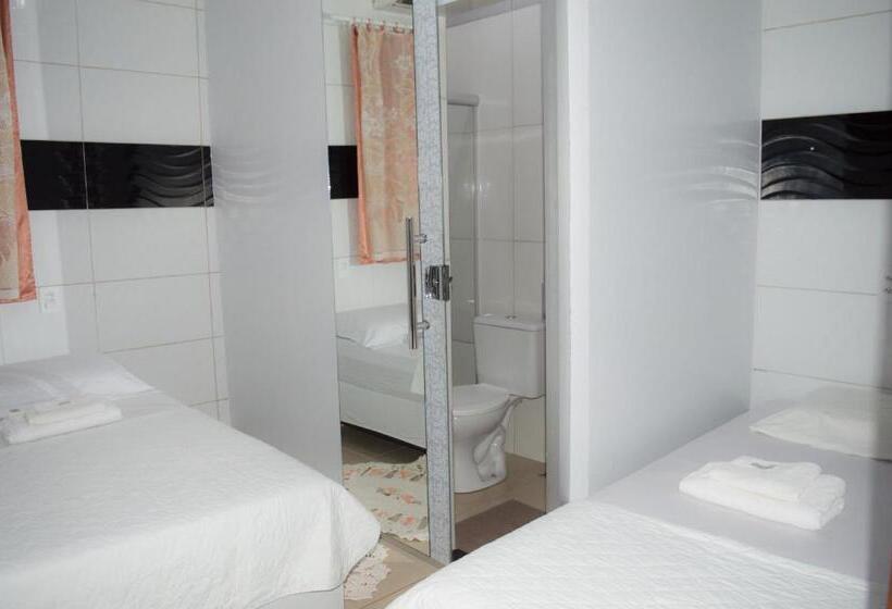 اتاق استاندارد چهار تخته, Hostel Prime