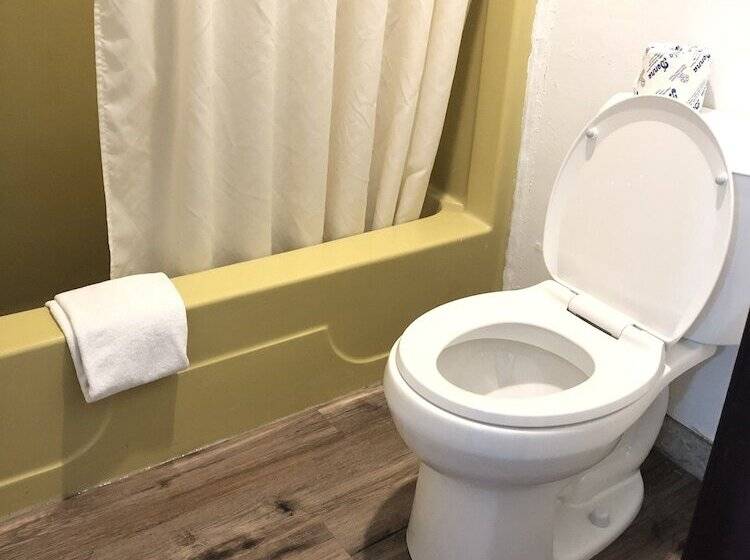 Номер Стандарт, Gateway Inn