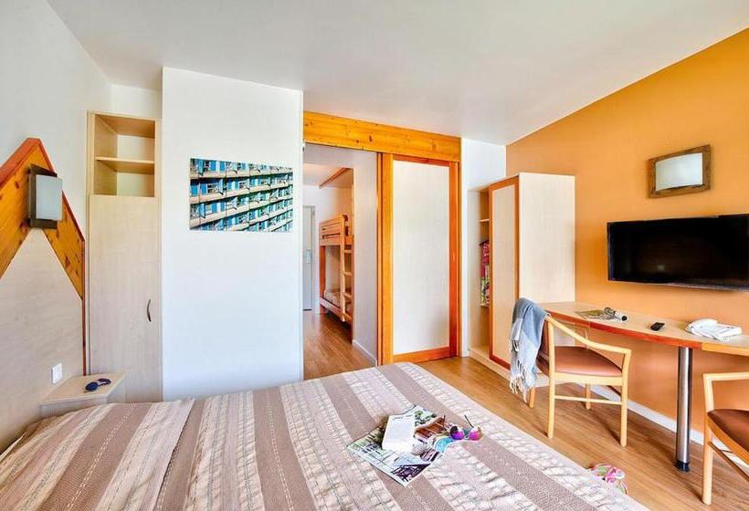 Семейный Номер, Village Club Les Hyvans
