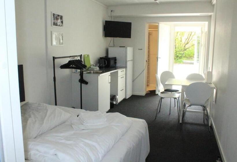 Standaard Vierpersoonskamer, Motel Poppelvej