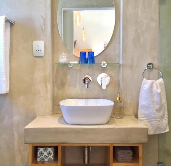 プールビュースイート, Darling Lodge Guest House
