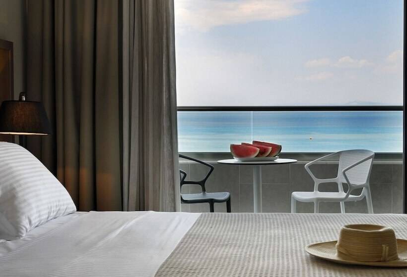 Номер Стандарт Вид на Море, Ostria Sea Side