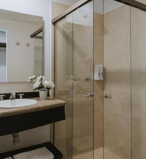 수피리어 룸, Travelers Orange Suites
