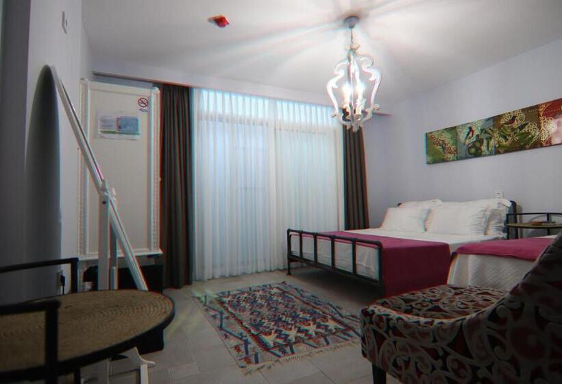 اتاق اکونومی, Alacaat Otel