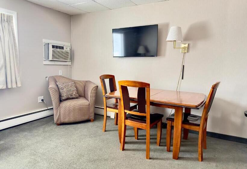 Family Suite, Colonial Valley Motel