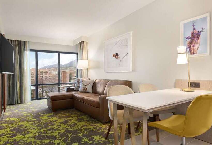 스위트 킹사이즈 침대, Home2 Suites By Hilton Kingman