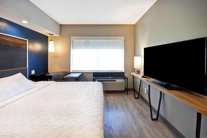 חדר סטנדרט עם מיטת קינג, Tru By Hilton North Platte