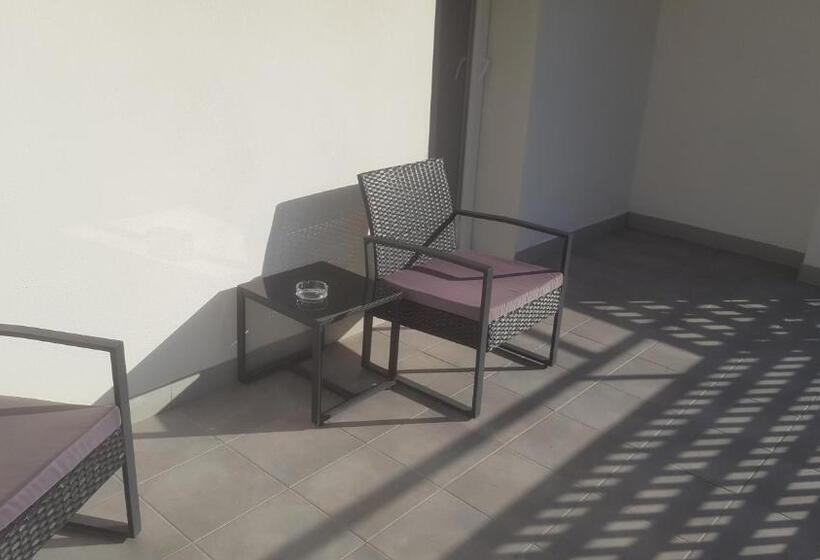 Номер Deluxe с Террасой, Deluxe Hostels & Suites Merida
