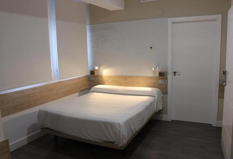Семейный Номер Deluxe, Deluxe Hostels & Suites Merida