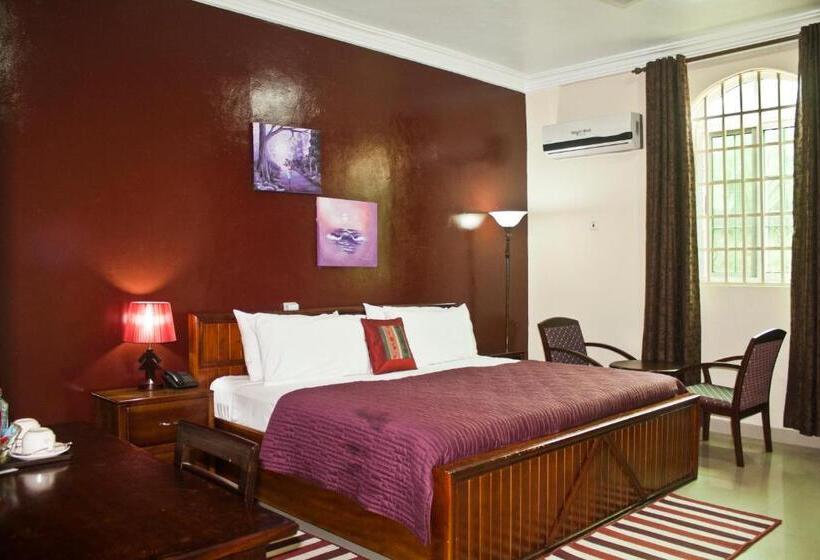 Deluxe Room, Grand Star