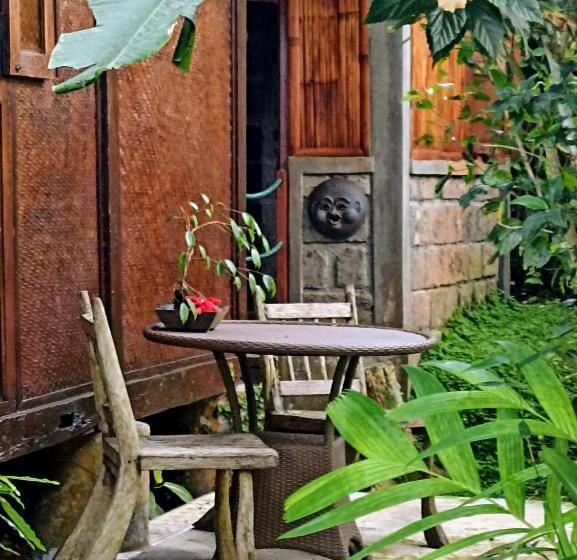 Номер Стандарт Вид на Сад, Sarinbuana Eco Lodge