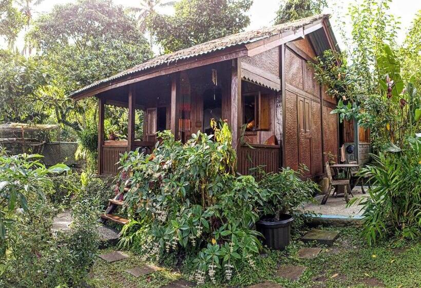 Номер Стандарт Вид на Сад, Sarinbuana Eco Lodge