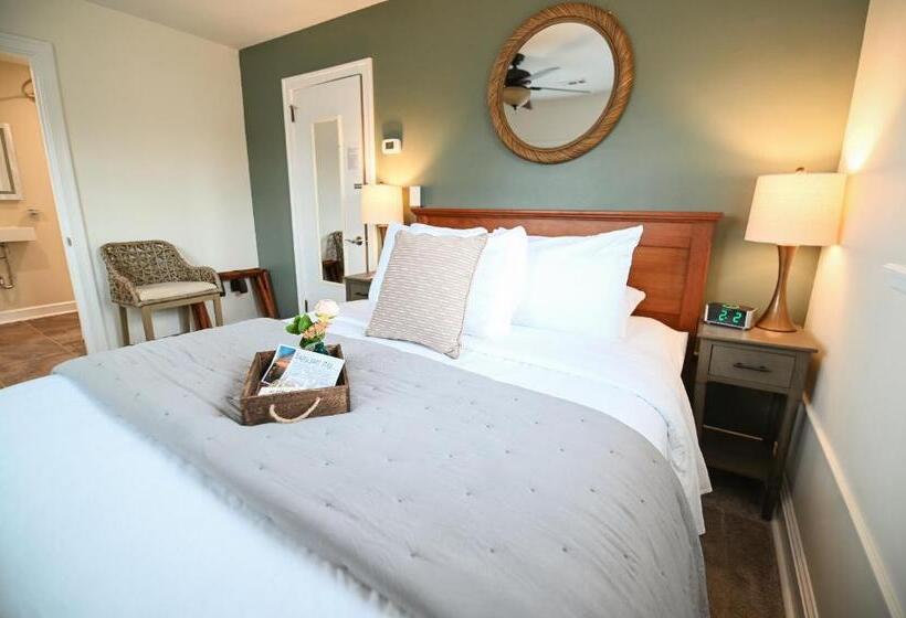Номер Стандарт, The Lakehouse Inn Geneva