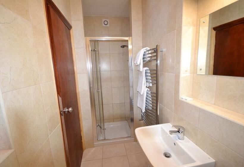 Номер Стандарт, Airport Guest House