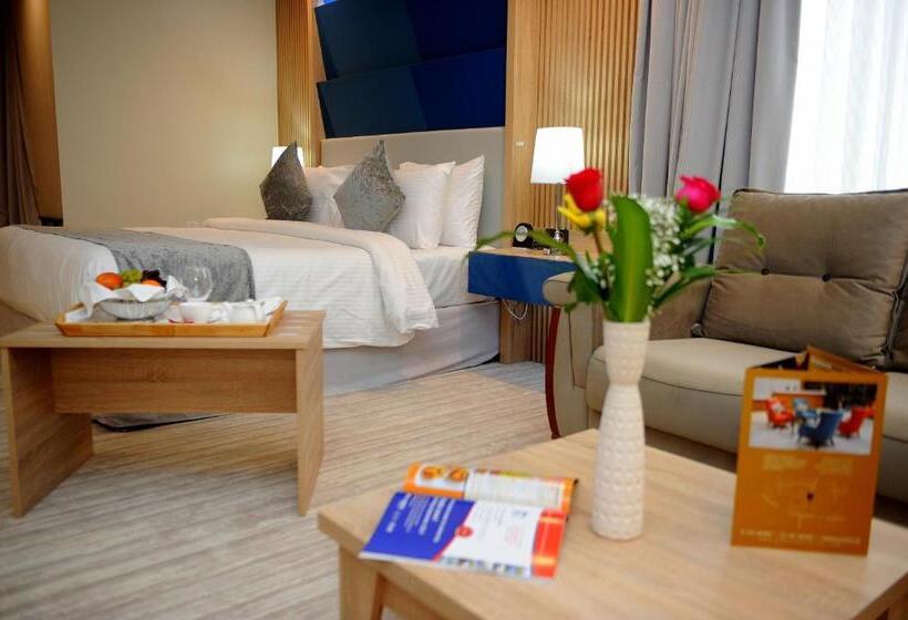 سوییت با چشم‌انداز باغ, Al Mansour Suites