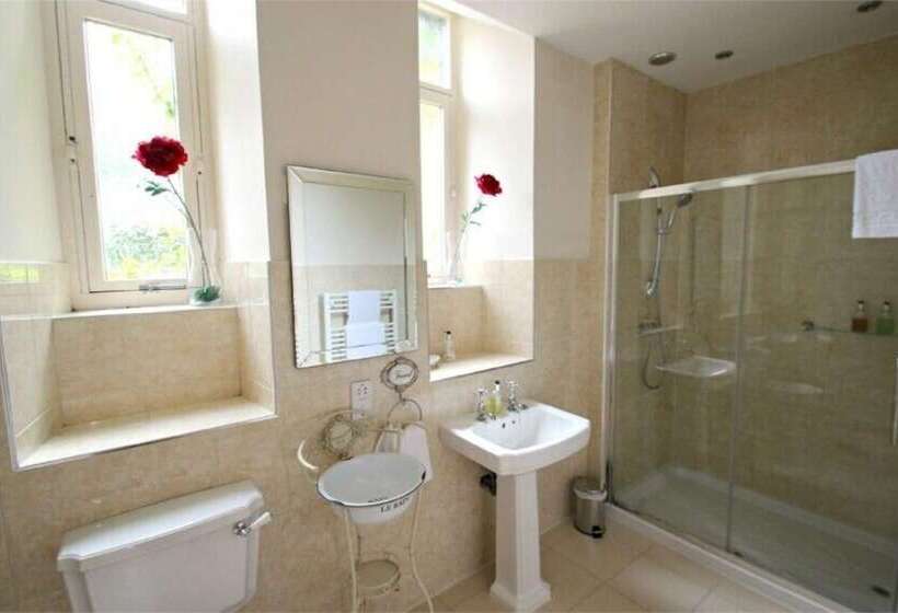 חדר סטנדרט מיטה זוגית, Newton Hall Guest House