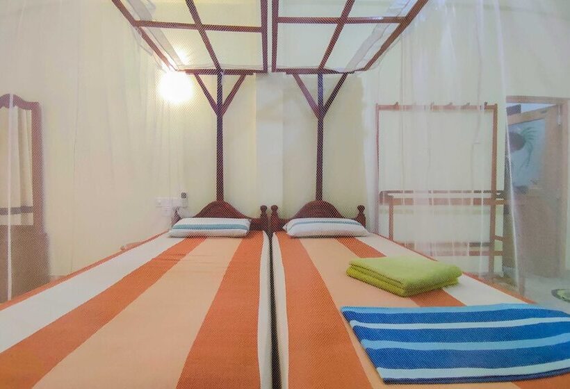 Номер Deluxe, La Safari Inn Tissamaharama