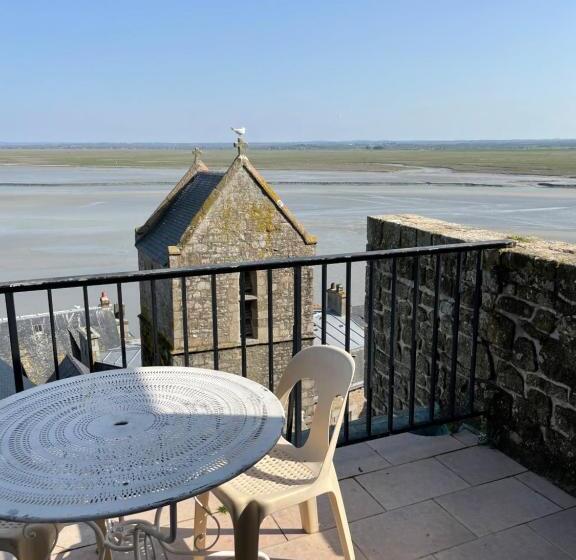 Номер Стандарт Вид на Море, La Vieille Auberge