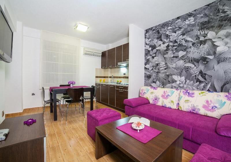 آپارتمان 1 خوابه, Apartments Raymond