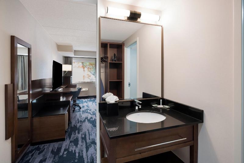 Номер Economy, Daiwa Roynet Hotel Koriyama Ekimae