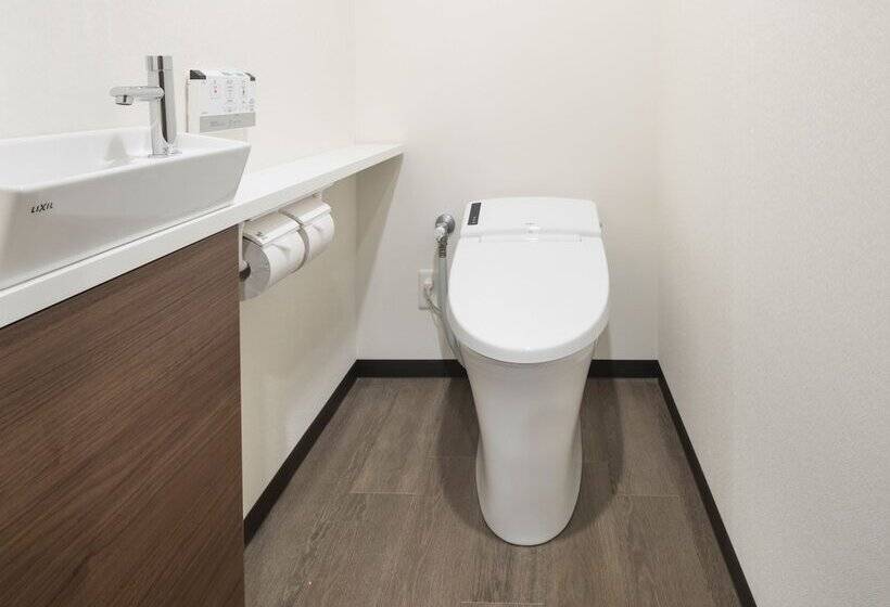 Четырехместный Номер Deluxe, Mystays Midosuji Honmachi
