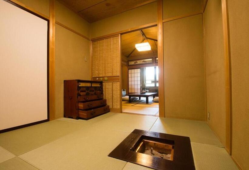 Quarto Estandar, Yatsusankan Over 6 Years Old