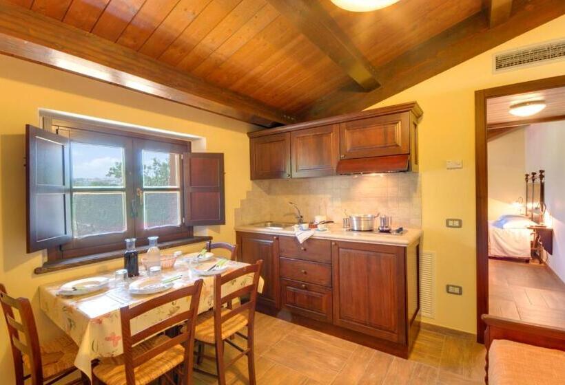آپارتمان 1 خوابه با چشم‌انداز استخر, Azienda Agrituristica Le Bucoliche