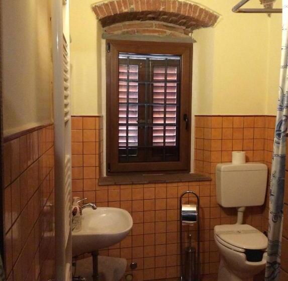 اتاق استاندارد, B&b E Locazioni Turistiche Antico Borgo Toscano