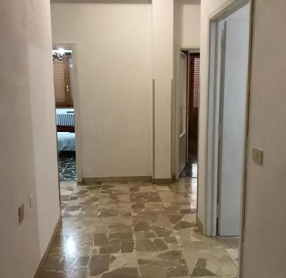 اتاق استاندارد با سرویس بهداشتی مشترک, B&b E Locazioni Turistiche Antico Borgo Toscano