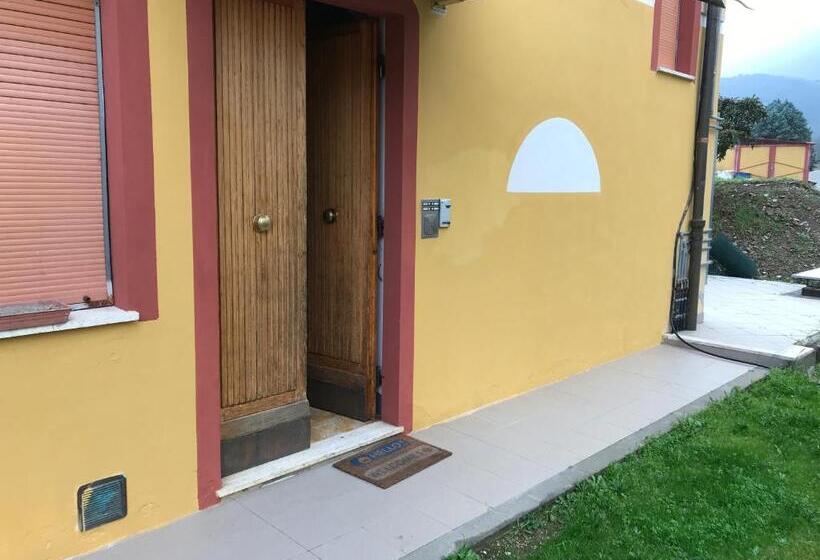 Standard room with outdoor bath, B&b E Locazioni Turistiche Antico Borgo Toscano