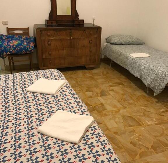 Standard room with outdoor bath, B&b E Locazioni Turistiche Antico Borgo Toscano
