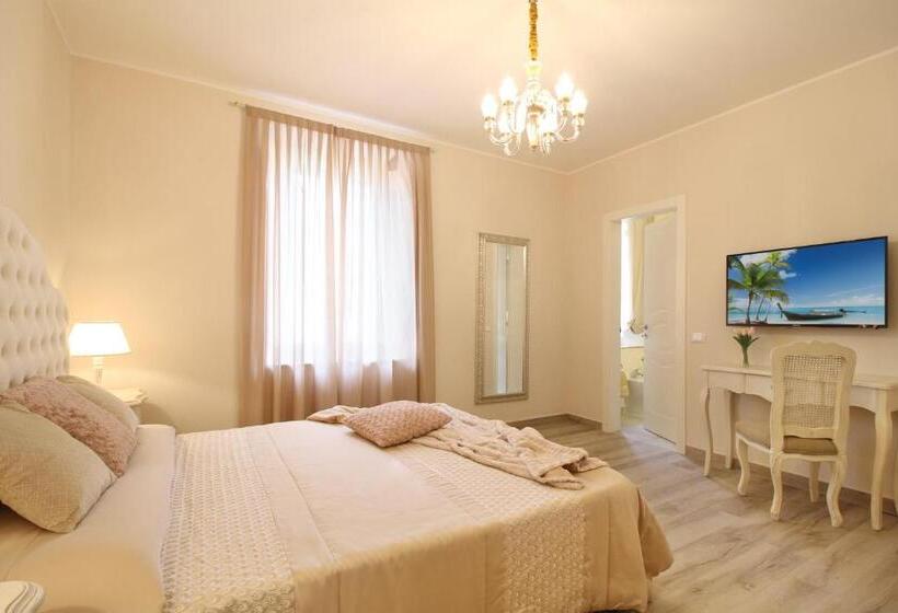 اتاق سوپریور, Lucca In Chic   No Ztl   Free Parking   Old City At 10min By Walk