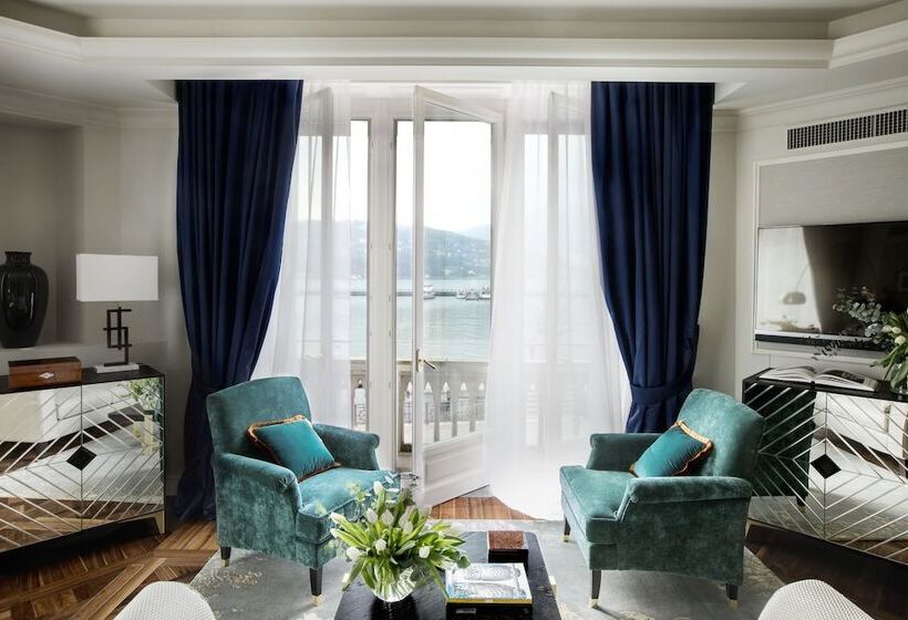 سوییت جونیور با چشم‌انداز دریاچه, Vista Lago Di Como