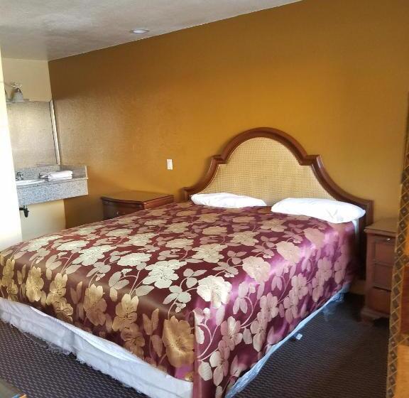스탠다드 룸 킹사이즈 침대, Central Inn Motel