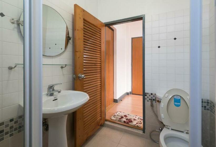 اتاق خانوادگی, Baansu Hostel