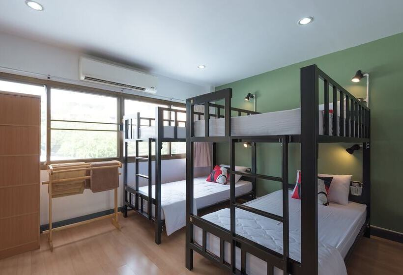 اتاق خانوادگی با سرویس بهداشتی مشترک, Baansu Hostel