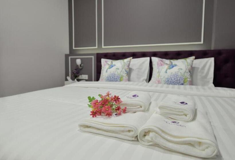 سوئیت با تخت بزرگ, De Lavender Bangkok